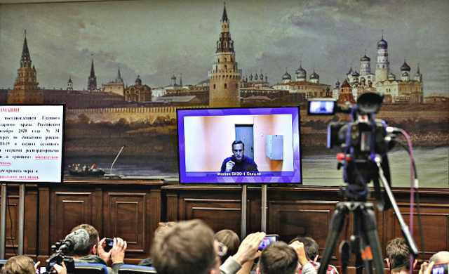 Каким президентом мог бы стать Навальный. Мнения Ксении Собчак, Олега Кашина и Алексея Иванова