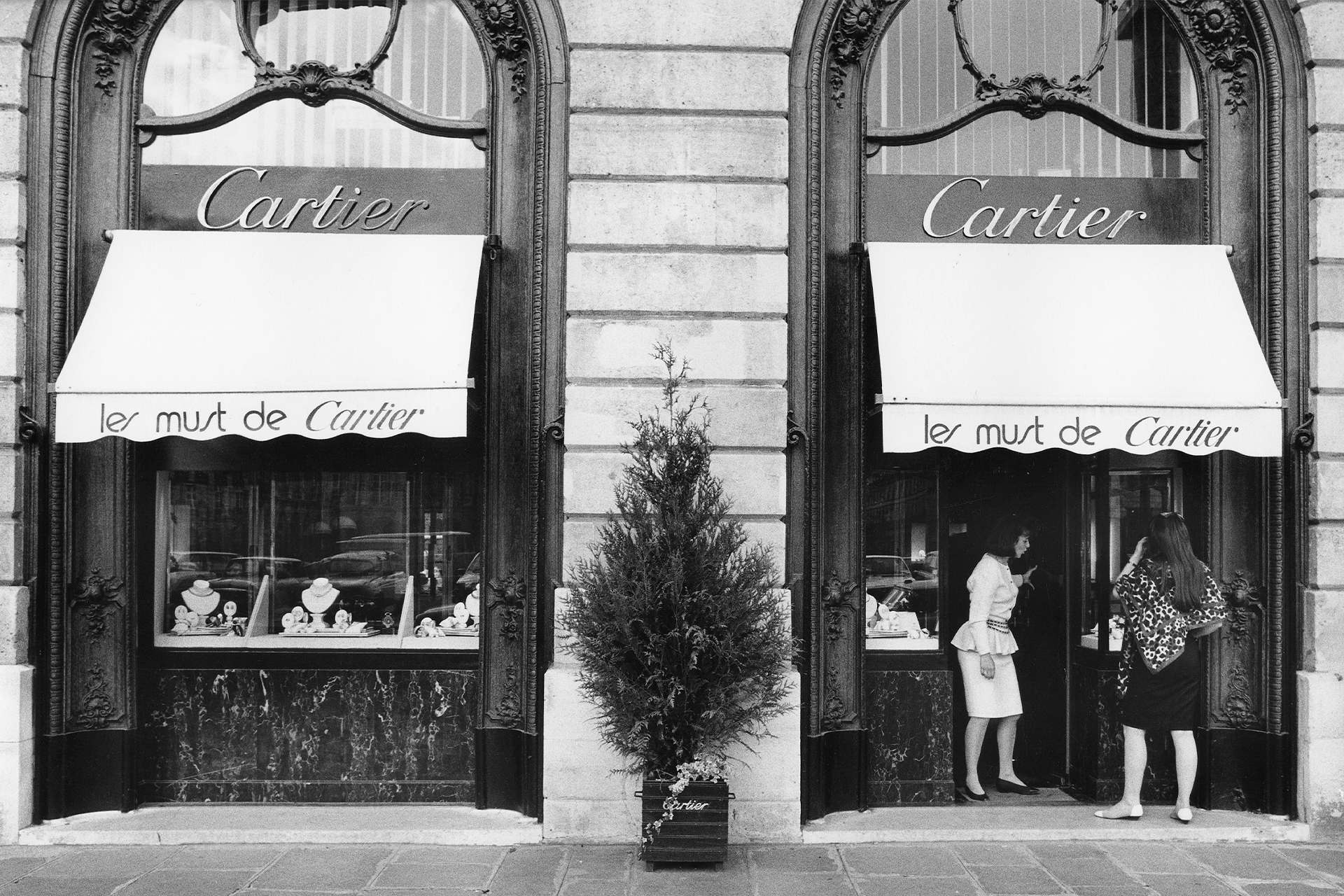 Как переживал начало Второй мировой войны ювелирный дом Cartier