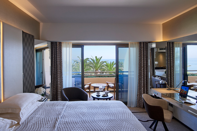 Фото: Four Seasons Hotel Cyprus