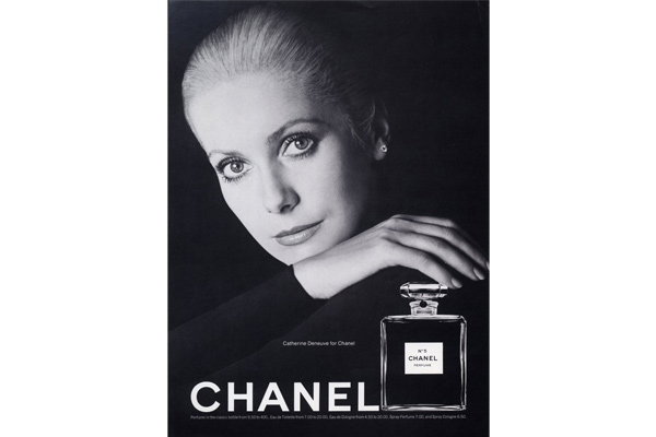 Catherine Deneuve photographed by Richard Avedon for a CHANEL N°5 campaign in 1973 that was shown exclusively in the United States. Courtesy The Richard Avedon Foundation