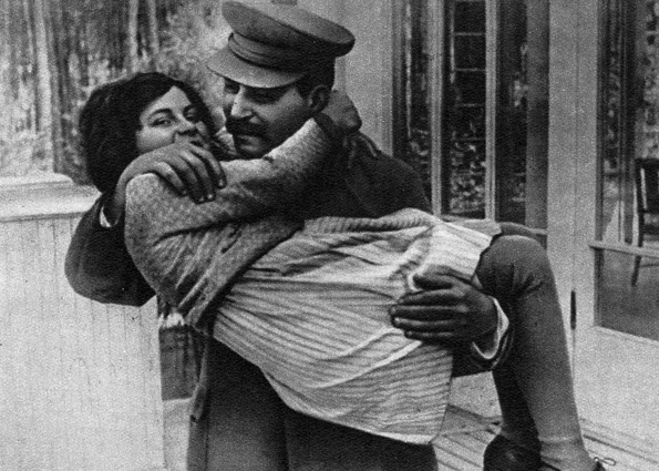 Иосиф Сталин с дочерью Светланой, 1935 год
