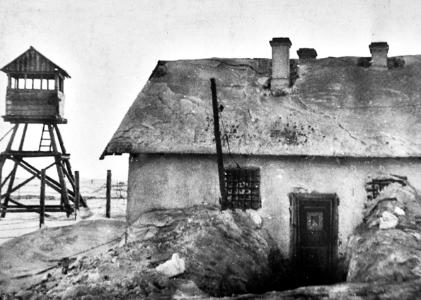 «Штрафной изолятор» лагеря в Воркуте, 1945 год