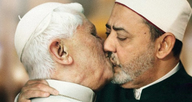 
Рекламная кампания Benetton возмутила Ватикан
