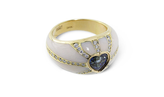 Сапфир Royal blue, горячая эмаль, бриллианты, золото 750-й пробы