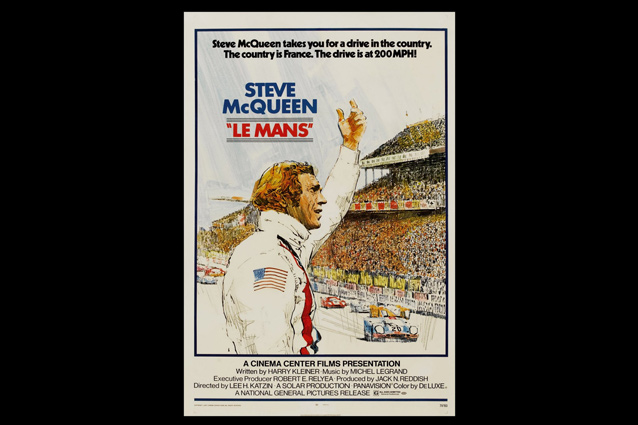 В 1971 году, когда Le Mans вышел на экраны, жест Маккуина считался слишком неприличным, чтобы помещать его на официальный постер