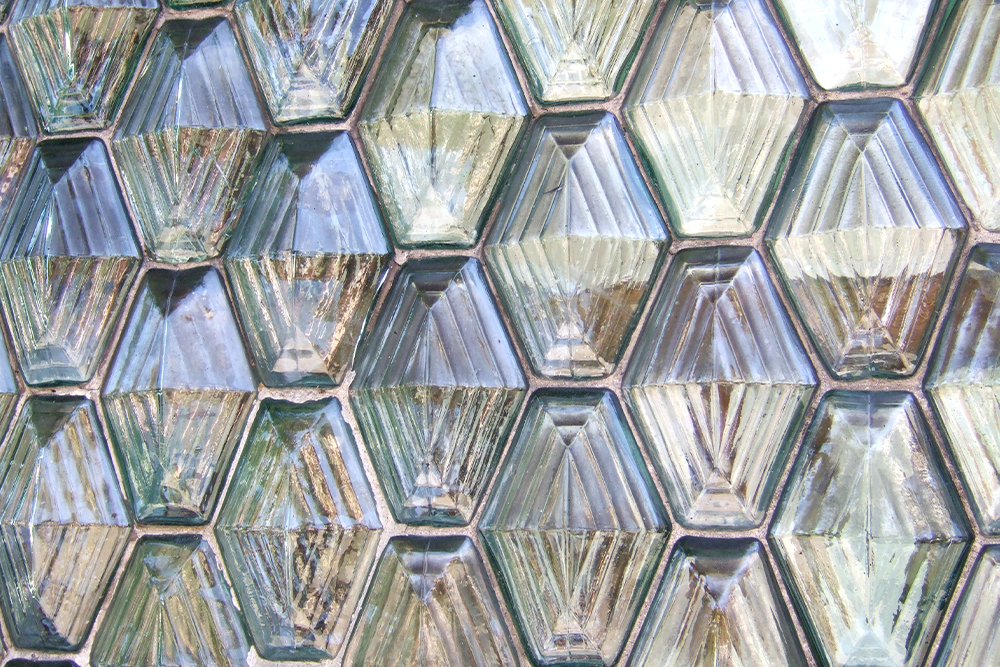 Как нашли украденные в Санкт-Петербурге стеклянные блоки Фальконье — Сноб