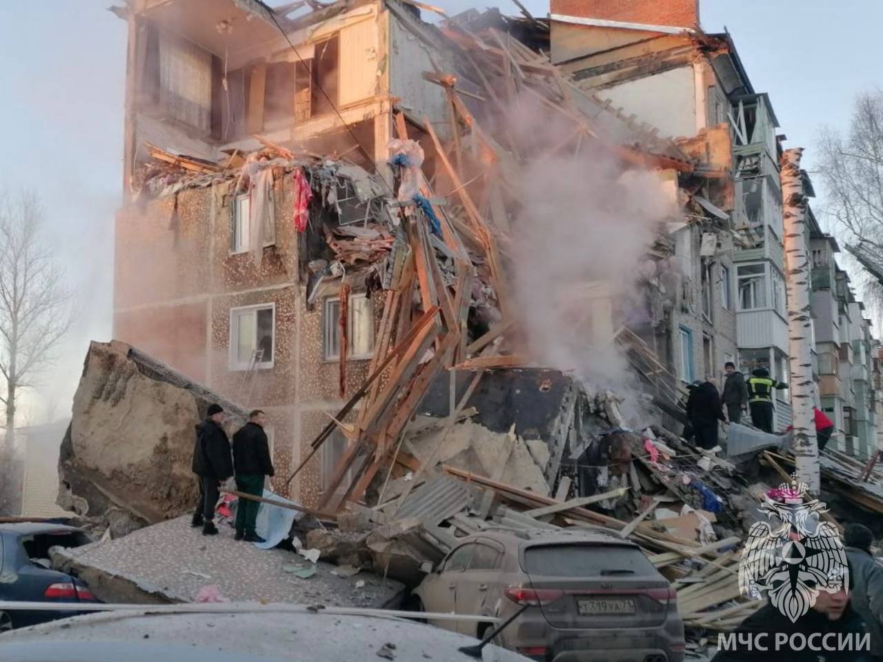 Газ взорвался в жилой пятиэтажке в Тульской области: есть погибшие